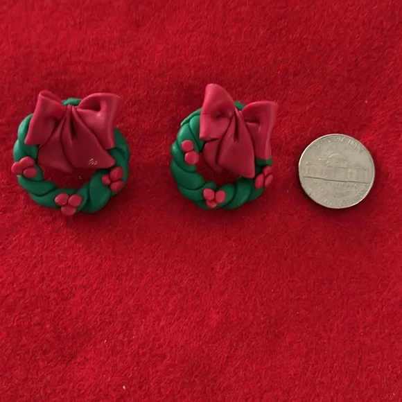 CHRISTMAS EARRINGS - Picture 2 of 5
